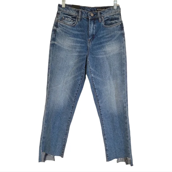 NWT BLANK NYC Stagger Hem Straight Leg Jeans Size 26 - Picture 2 of 8